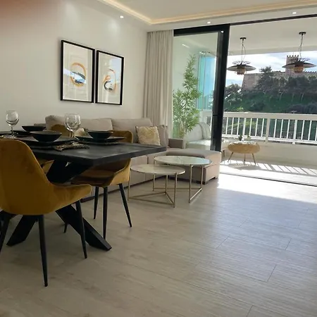 Апартаменти Piso En Castillo Sohail