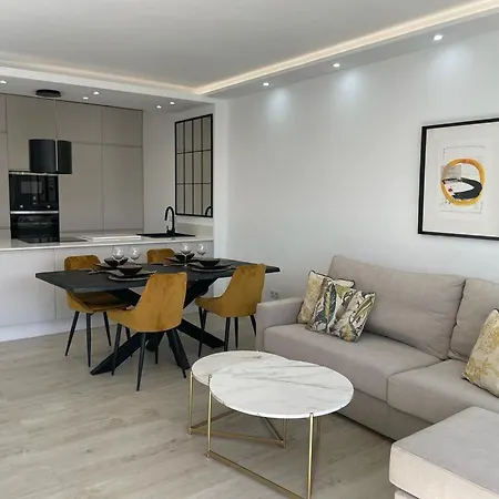 Piso En Castillo Sohail Appartement