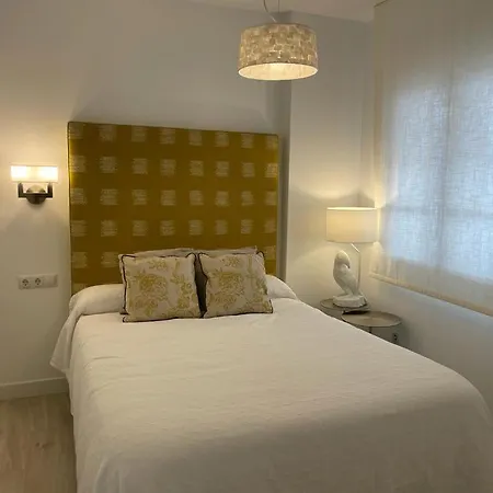 شقة Piso En Castillo Sohail فوينخيرولا