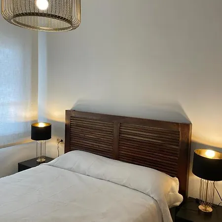 Piso En Castillo Sohail شقة فوينخيرولا