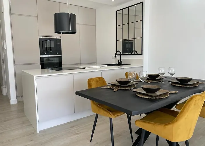 Piso En Castillo Sohail Apartman Fuengirola