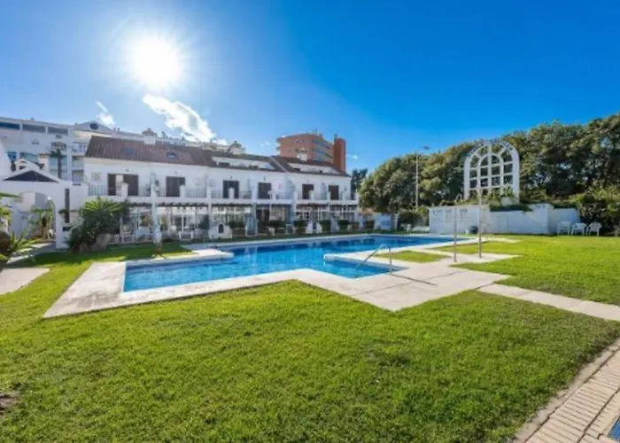 Piso En Castillo Sohail Apartman Fuengirola